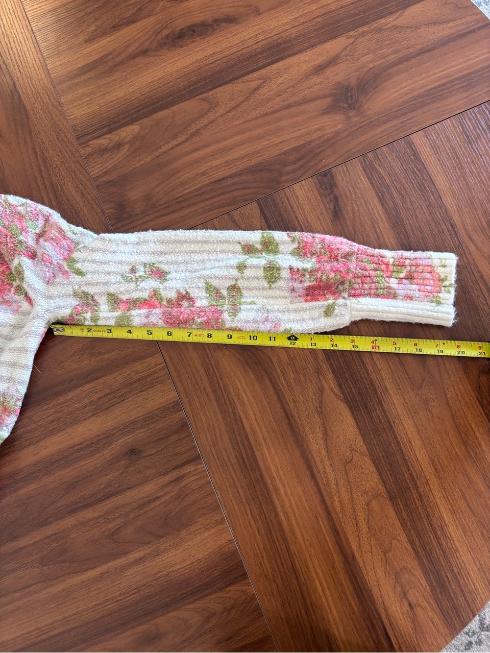 Free People Bed Of Roses Pullover Cropped Sweater Candy Combo M - Picture 15 of 16